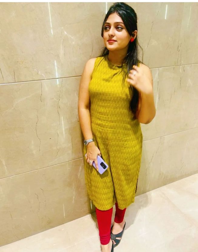 female Call Girls in Noida